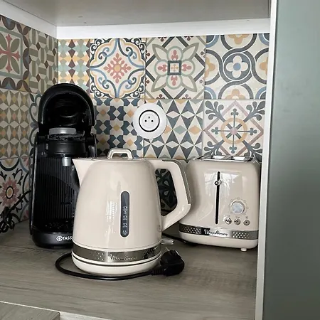 Macoco Front De * كايو سور مير